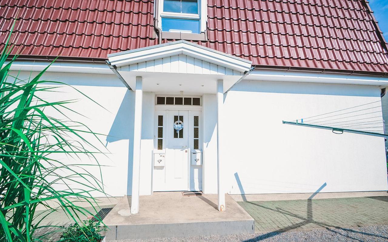 Haus Sonnenschein Ferienwohnung Ole 제바트헤링스도르프 외부 사진